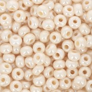Preciosa Cuentas de rocalla 6/0 4 mm - Cream Pearl x20g|raw }}
