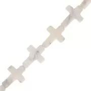 Cuenta cruz 16.5x12 mmde imitación piedra gema tintada - Howlite x1