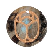 Colgante redondo plano 15 mm - escarabajo grabado exclu Perles & Co - Labradorite - Doré x1