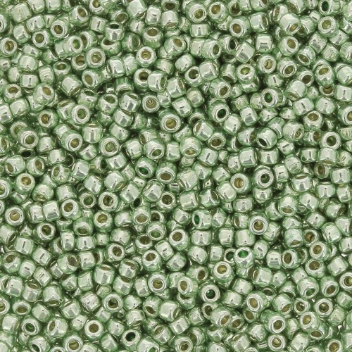 Rocalla Toho 15/0 TO15RPF570 - PF Galvanized Mint Green x8g