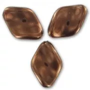 Perlas retorcidas nacaradas 19x13 mm Maroon x10