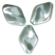 Perlas retorcidas nacaradas 19x13 mm Light Blue x10|raw }}