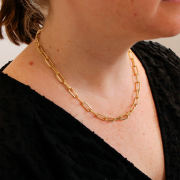 Gargantilla de malla rectangular 5,6 mm - Dorada 3 micras x42 cm