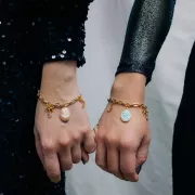 Engaste colgante ovalado fondo plano 18x13 mm dorado con oro fino x1