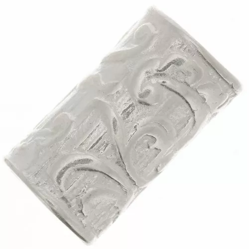 Cuenta de tubo recta trabajada 9x5 mm - Plateado x1