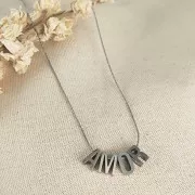 Cuenta letra alfabética 8x4 mm - E - Acero inoxidable 304 x1