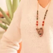 Colgante Cabeza de Lobo 35x25 mm en piedra preciosa - Rhodonite x1