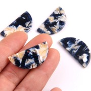 Colgante media luna acetato de celulosa 15x30.5 mm Escama de tortuga Azul oscuro