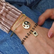 Colgante rectangular con motivo de corazón de  óxido de zirconio en resina epoxi 13x9 mm - Oro - Negro