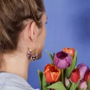 Colgante de corazón con óxido de zirconio 10x11 mm - Dorado - Verde Esmeralda x1