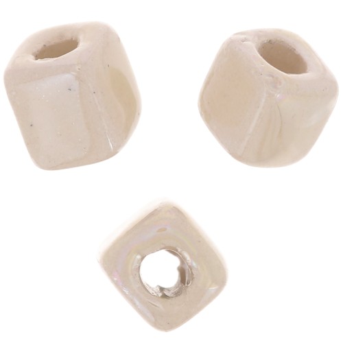 Perlas de cerámica en forma de cubo de 5 mm - Beige iridiscente x5