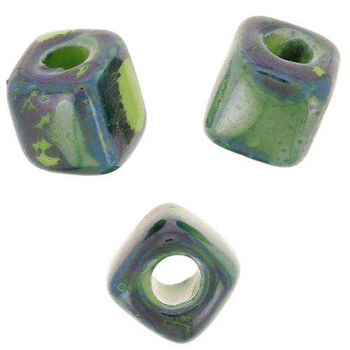 Cuentas de cerámica en forma de cubo de 5 mm - Verde oscuro jaspeado iridiscente x5