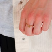 Anillo fino con diseño cerrado - Talla 57 - Acero inoxidable 304 Dorado