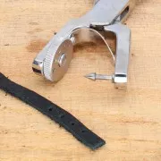 Pinza perforadora: para perforar cuero y metal con orificios de 0,7 mm a 1,8 mm, x1