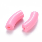 Perlas de tubo curvado de acrílica opaca 35x11 mm - Rosa claro x6