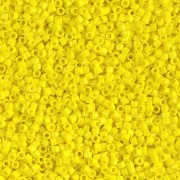 Miyuki Delica 11/0 DB0721 - Amarillo opaco x 100 g