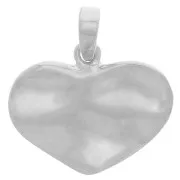 Colgante Corazón Martillado 16,5x20 mm - Chapado en plata fina x1