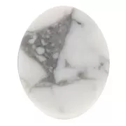 Cabujón ovalado plano - palet - gema de 10x8 mm - Howlite x1