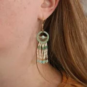 Colgantes redondos facetados de 3 mm de jaspe rojo en un clavo con cabeza de bola de plata de ley 925 x6