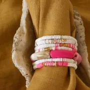 Perlas de tubo curvado de acrílica  opaca 35x11 mm - Rosa pálido x6