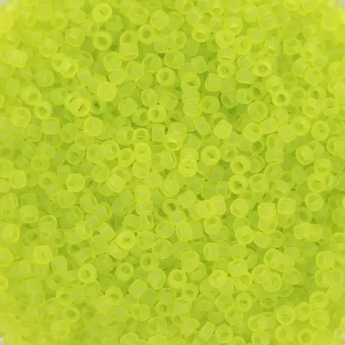 Rocaille Toho 15/0 TO15R4F - Verde lima transparente esmerilado x8g