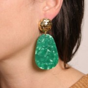 Colgante Ovalado de Acetato 50x33 mm - Verde Nacarado x1