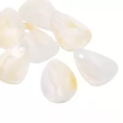 Pétalos de flores lisas de 17 mm en acrílico - Marfil jaspeado x15