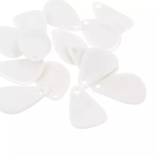 Lentejuelas de pétalo de flor curvada de 24,5 mm en acrílico - Crema x6