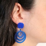 Pendientes cuadrados redondeados de acrílico transparente 15 mm - Azul real x2