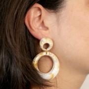 Pendientes redondos huecos de acrílico 20 mm - Red Marble x2