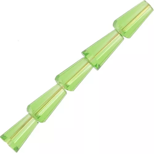 Cuentas facetadas de vidrio en forma de cono - 8x4 mm - Peridot x25