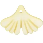 Lentejuela hoja de ginkgo 12x17 mm en nácar tintado - Amarillo claro x1