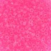 Miyuki Delica 11/0  DB2035 - Luminous Wild Strawberry x8g|raw }}