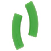 Perlas tubo curvadas de acrílico opaco 32x8 mm - Verde x6