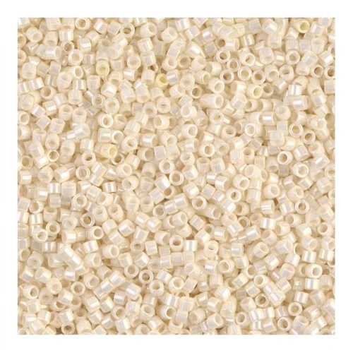 Miyuki Delica 11/0 DB0203 - Cream Ceylon