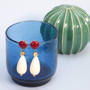 Cuenta de resina opaca pera 30x16 mm - Crudo x1