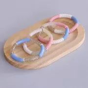 Cuentas de tubo curvadas y retorcidas de acrílico opaco 32x8 mm - Rosa claro x6