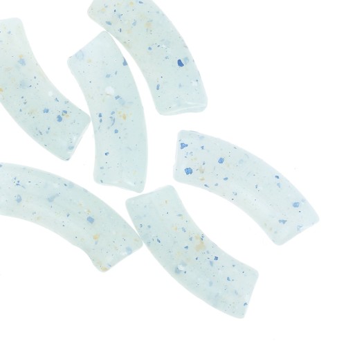 Perlas tubo curvadas 35x11 mm en acrílico translúcido - Light Blue Glitter x6