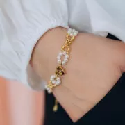 Perlas barrocas de agua dulce ovaladas irregulares 4x3 mm - Grado AA Blanco x8