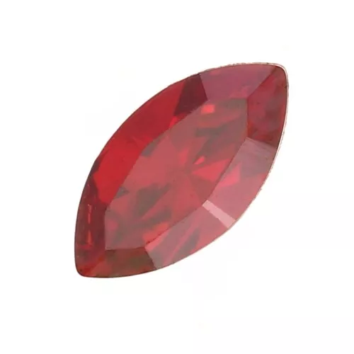 Navetas PureCrystal 4228 6x3 mm Crystal Red Magma x4