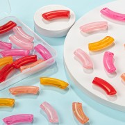 Lote de 30 cuentas acrílicas transparentes de tubo curvado 35x11 mm Rosa jaspeado