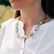 Cuenta pez de cerámica 12x15 mm Verde - Rosa x1