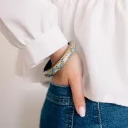 Pulsera jonc vintage motivo floral de madera - 66 mm - Dorado - Azul - Negro x1