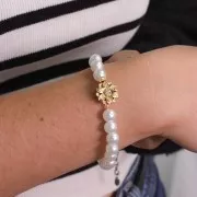 Broche flor con óxido de circonio 14 mm - Dorado x1