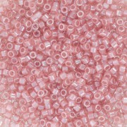Miyuki Delica 11/0 DB1481-1 - Transparente con brillo salmón x8 g