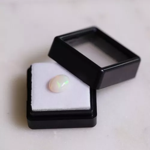 Ópalo oval etíope 9.6x7.9 mm - 1.28 cts
