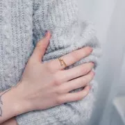 Anillo doble fino ajustable con óxidos de circonio T50 a T56 - Dorado Oro Fino x1