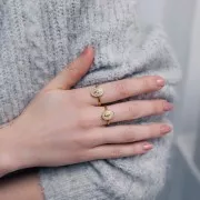 Anillo ajustable con motivo religioso, tallas de la T52 a la T58, con resina epoxi - Acero inoxidable 304 Dorado - Azul