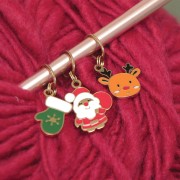 Colgante Papá Noel 20x15 mm - Resina epoxi - Acero inoxidable 316L dorado - Rojo x1