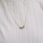 Letra del alfabeto en forma de corazón perlada 6x7 mm - V - Acero inoxidable 316L x1